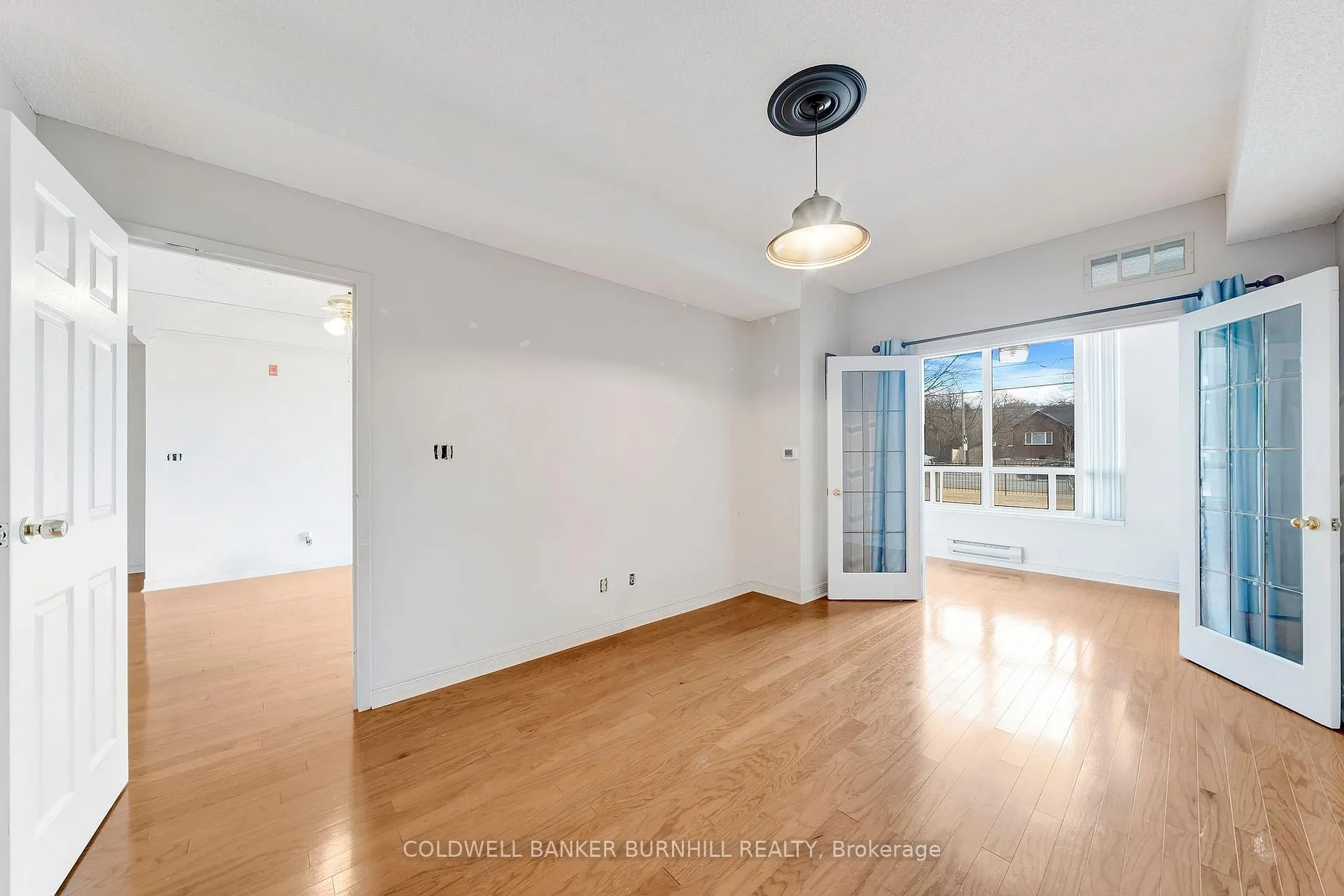 Photo 18 of Unit 112, 495 Highway 8, Hamilton, Stoney Creek — HOMEH