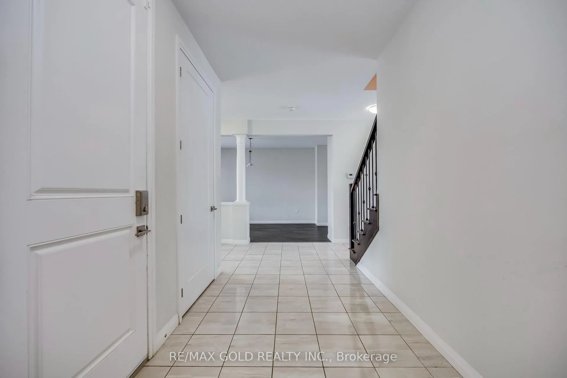 Photo 8 of 56 Lexington Avenue, Hamilton, Stoney Creek Mountain — HOMEH