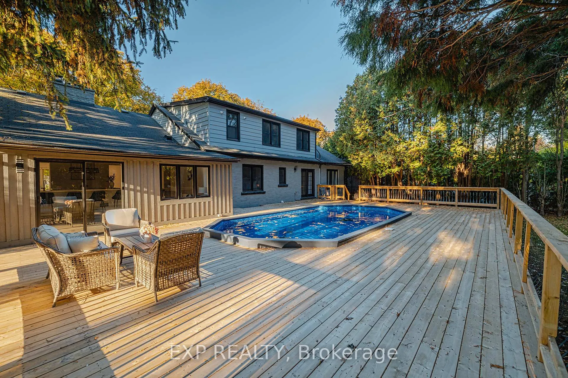 Photo 42 of 877 Kingsway Drive, Burlington, LaSalle — HOMEH