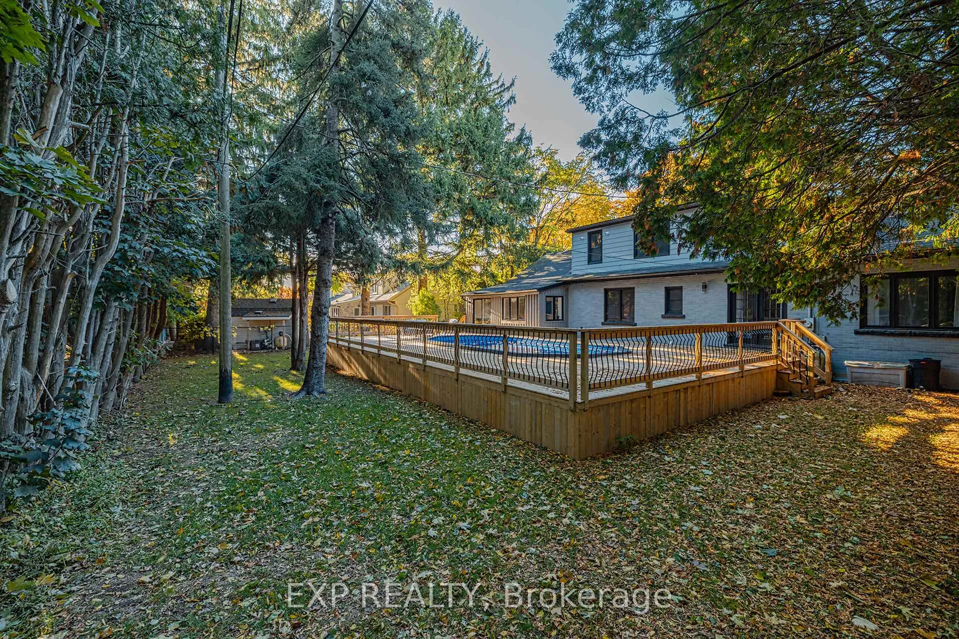 Photo 43 of 877 Kingsway Drive, Burlington, LaSalle — HOMEH