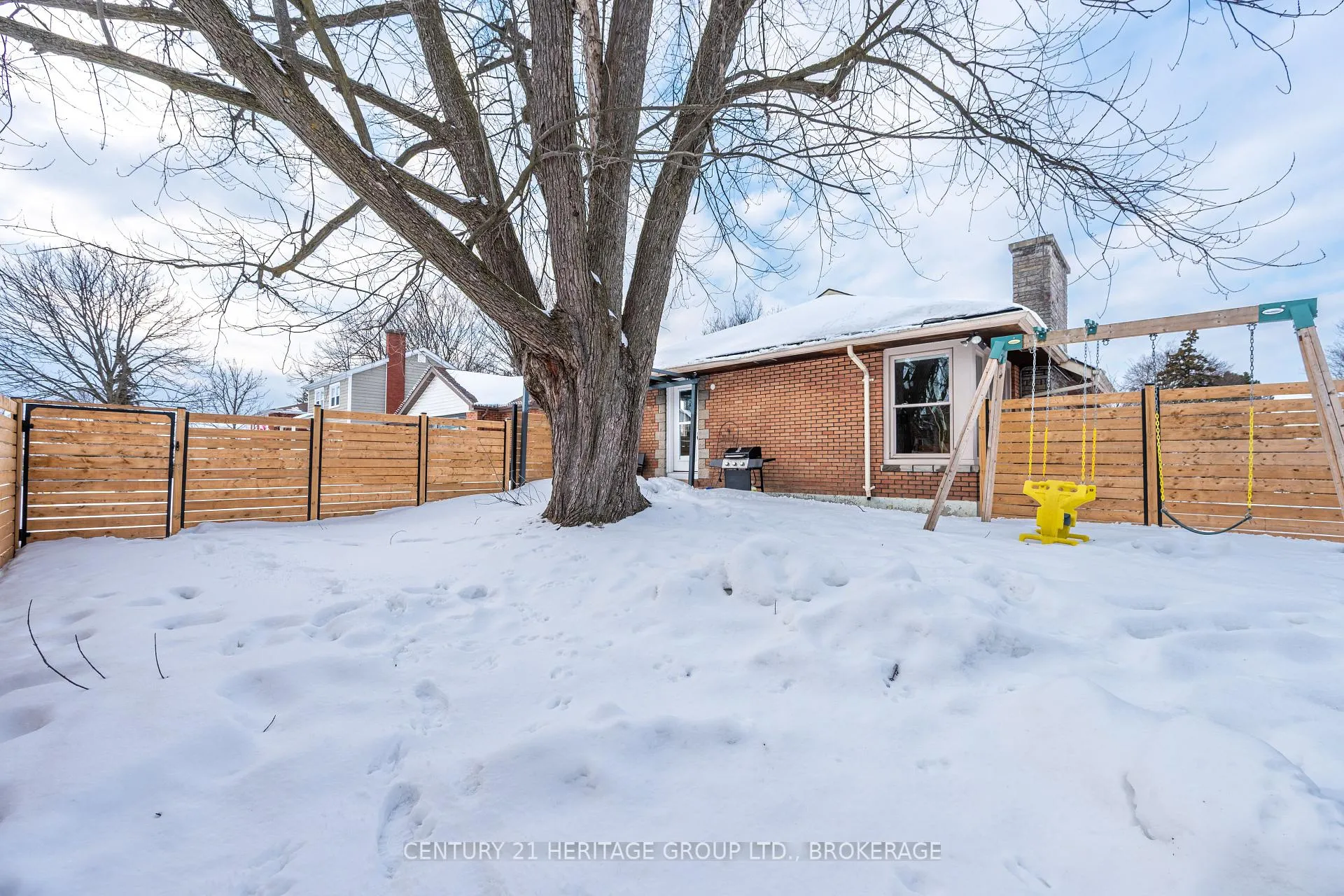 Photo 9 of 74 McMichael Street, Kingston, West of Sir John A. Blvd — HOMEH