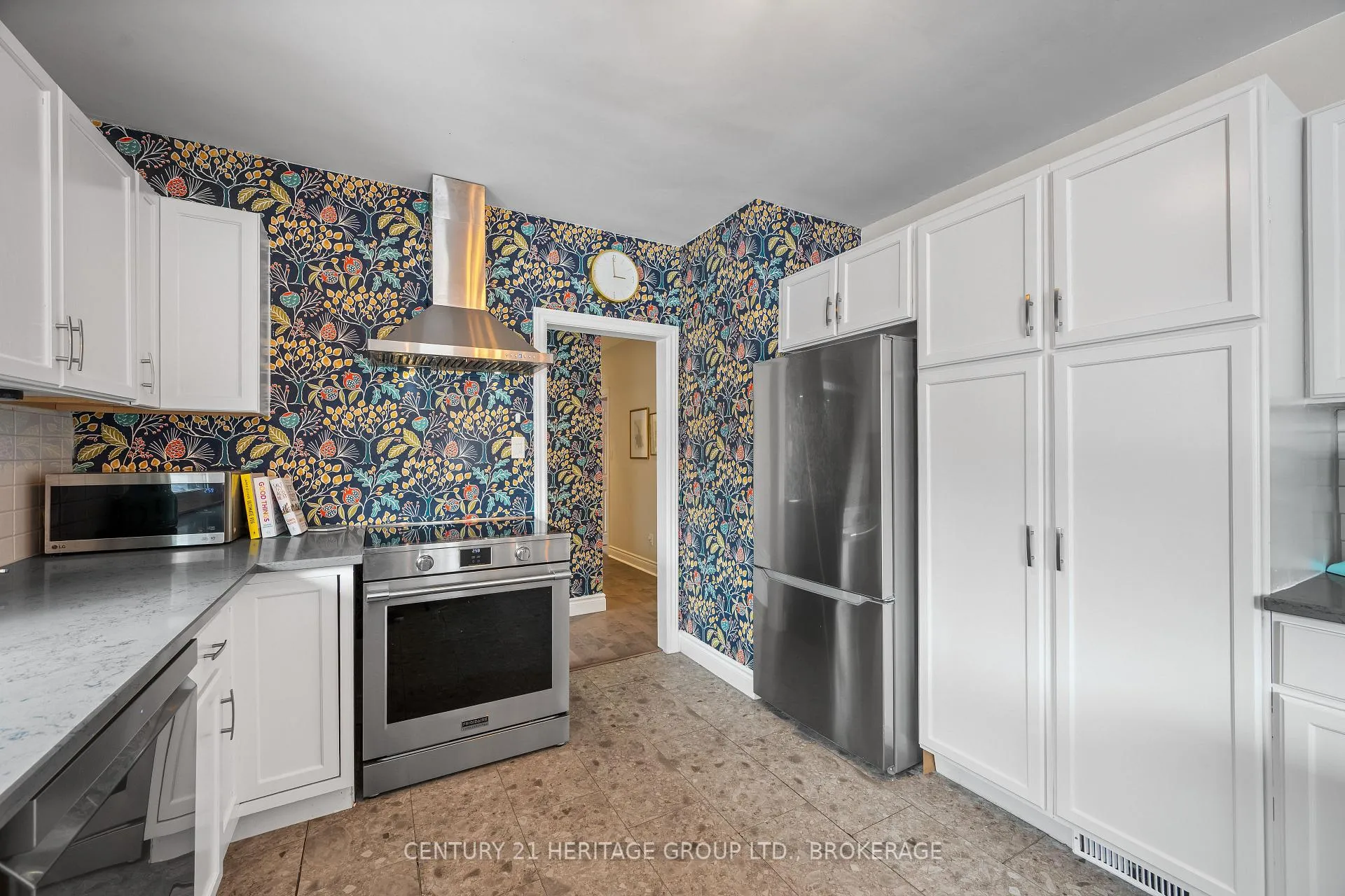Photo 21 of 74 McMichael Street, Kingston, West of Sir John A. Blvd — HOMEH