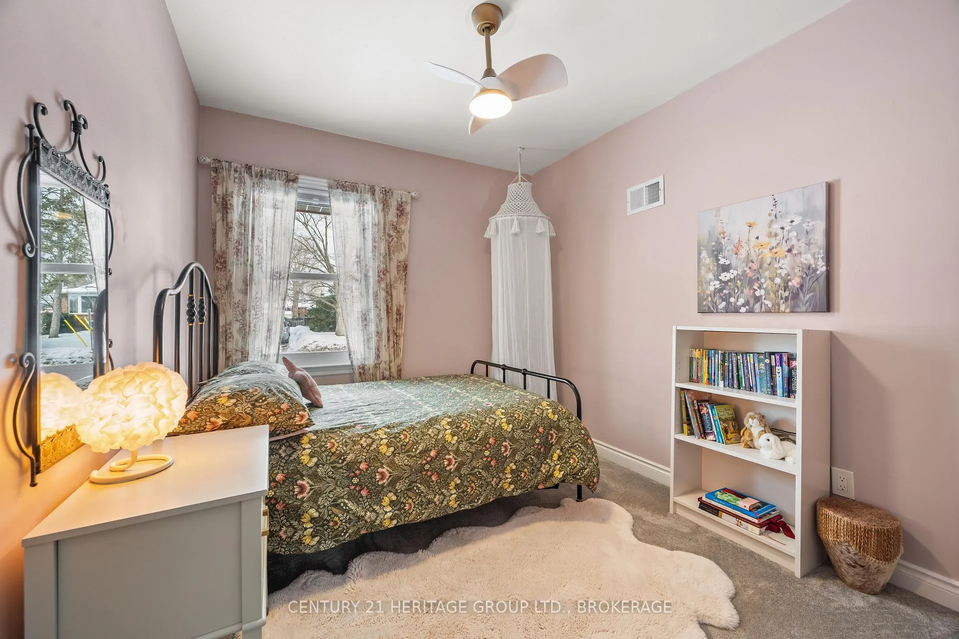 Photo 24 of 74 McMichael Street, Kingston, West of Sir John A. Blvd — HOMEH