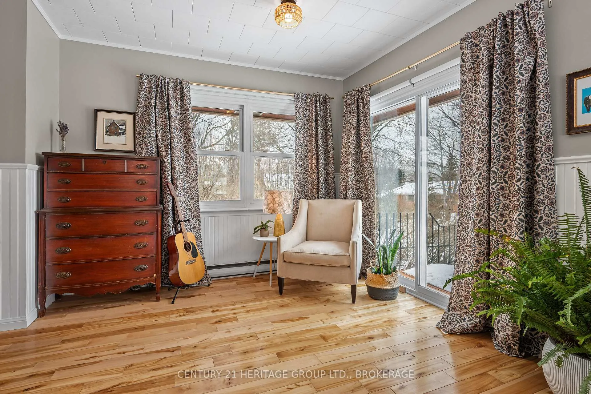Photo 31 of 74 McMichael Street, Kingston, West of Sir John A. Blvd — HOMEH