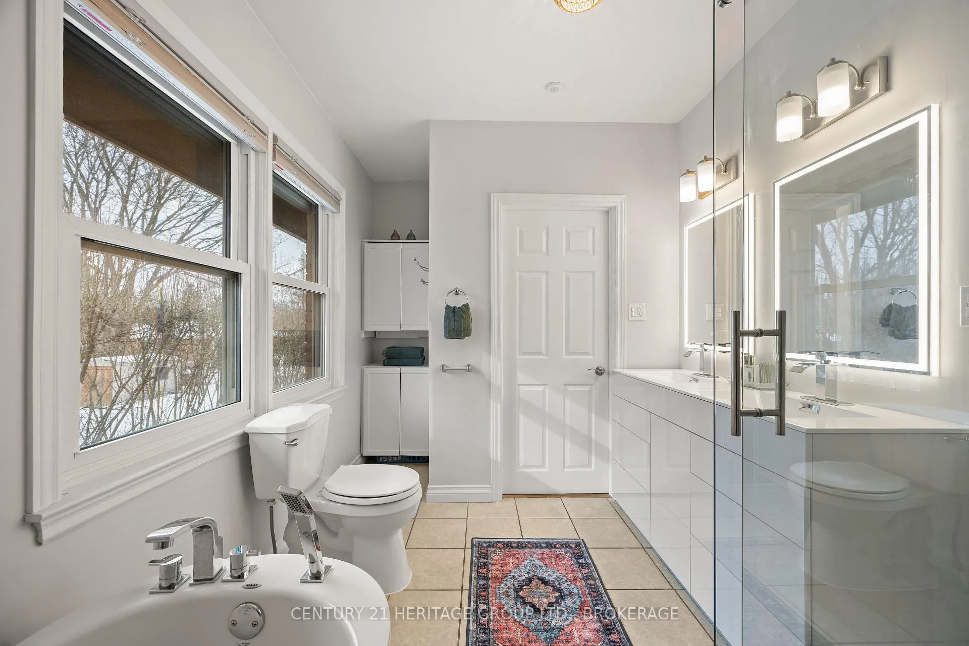 Photo 34 of 74 McMichael Street, Kingston, West of Sir John A. Blvd — HOMEH