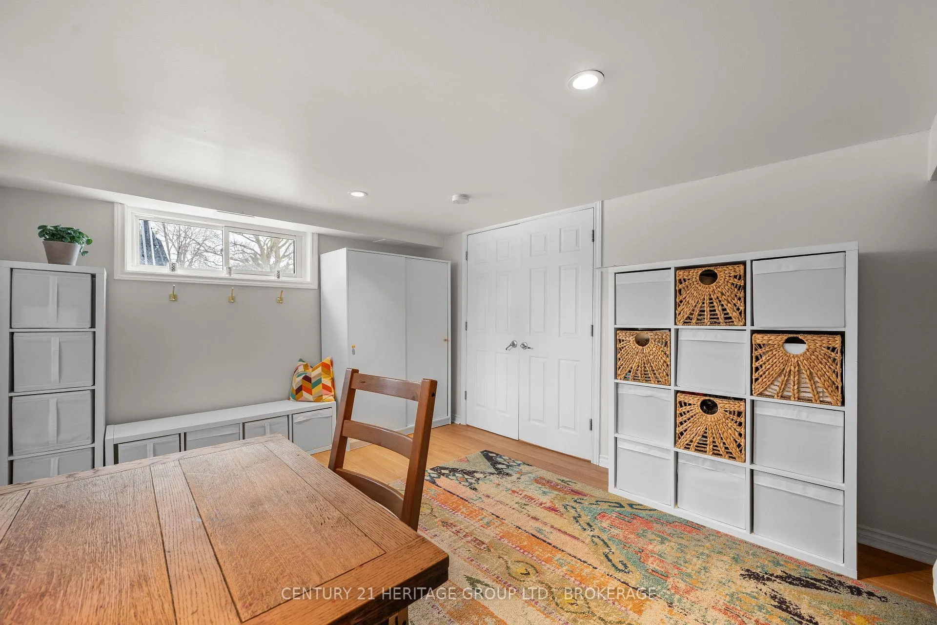Photo 40 of 74 McMichael Street, Kingston, West of Sir John A. Blvd — HOMEH