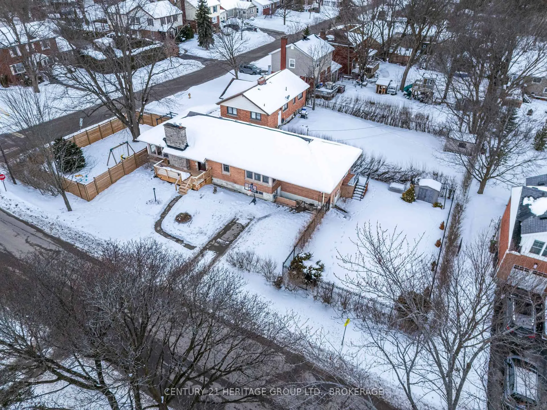 Photo 45 of 74 McMichael Street, Kingston, West of Sir John A. Blvd — HOMEH