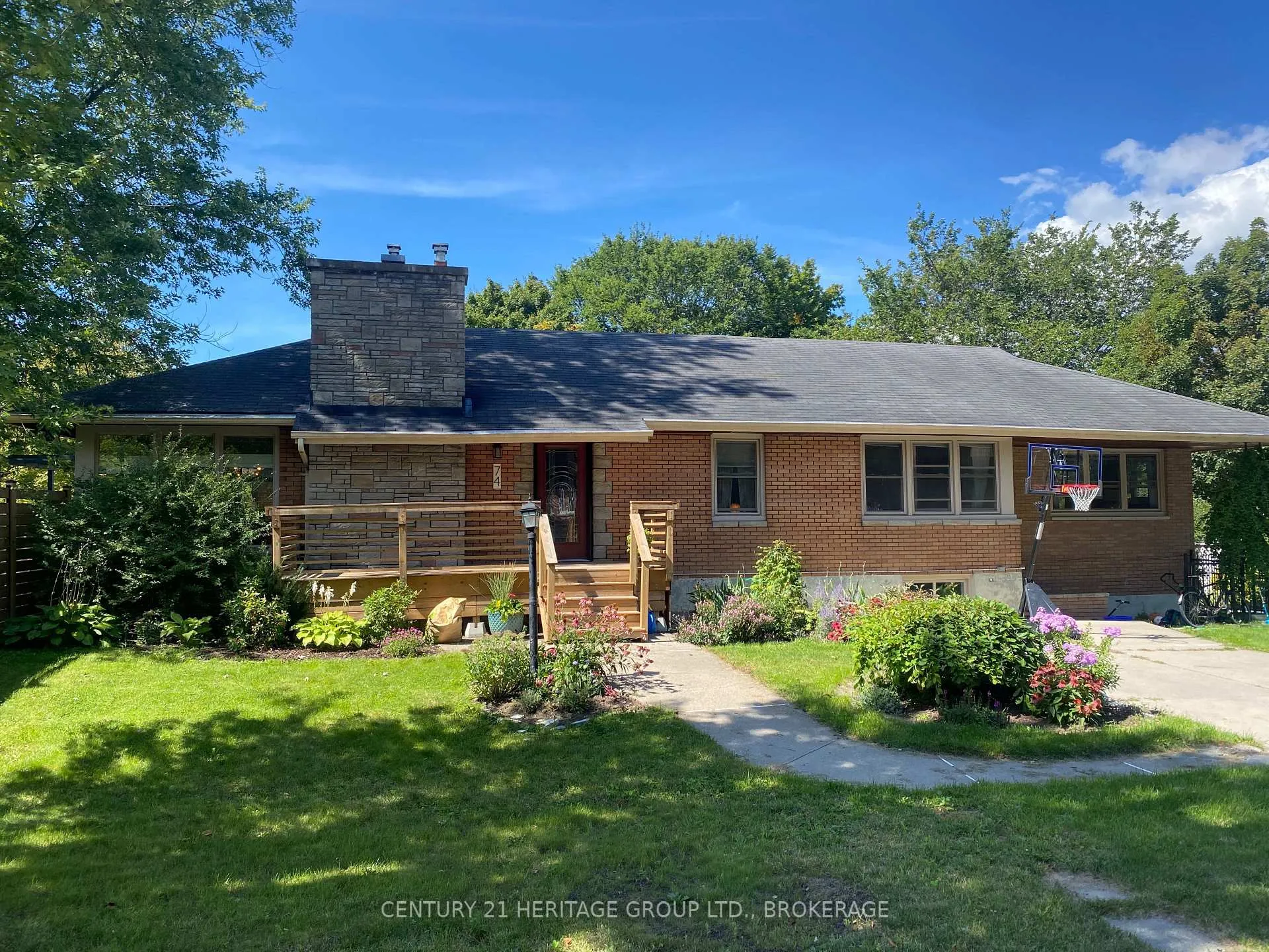 Photo 48 of 74 McMichael Street, Kingston, West of Sir John A. Blvd — HOMEH