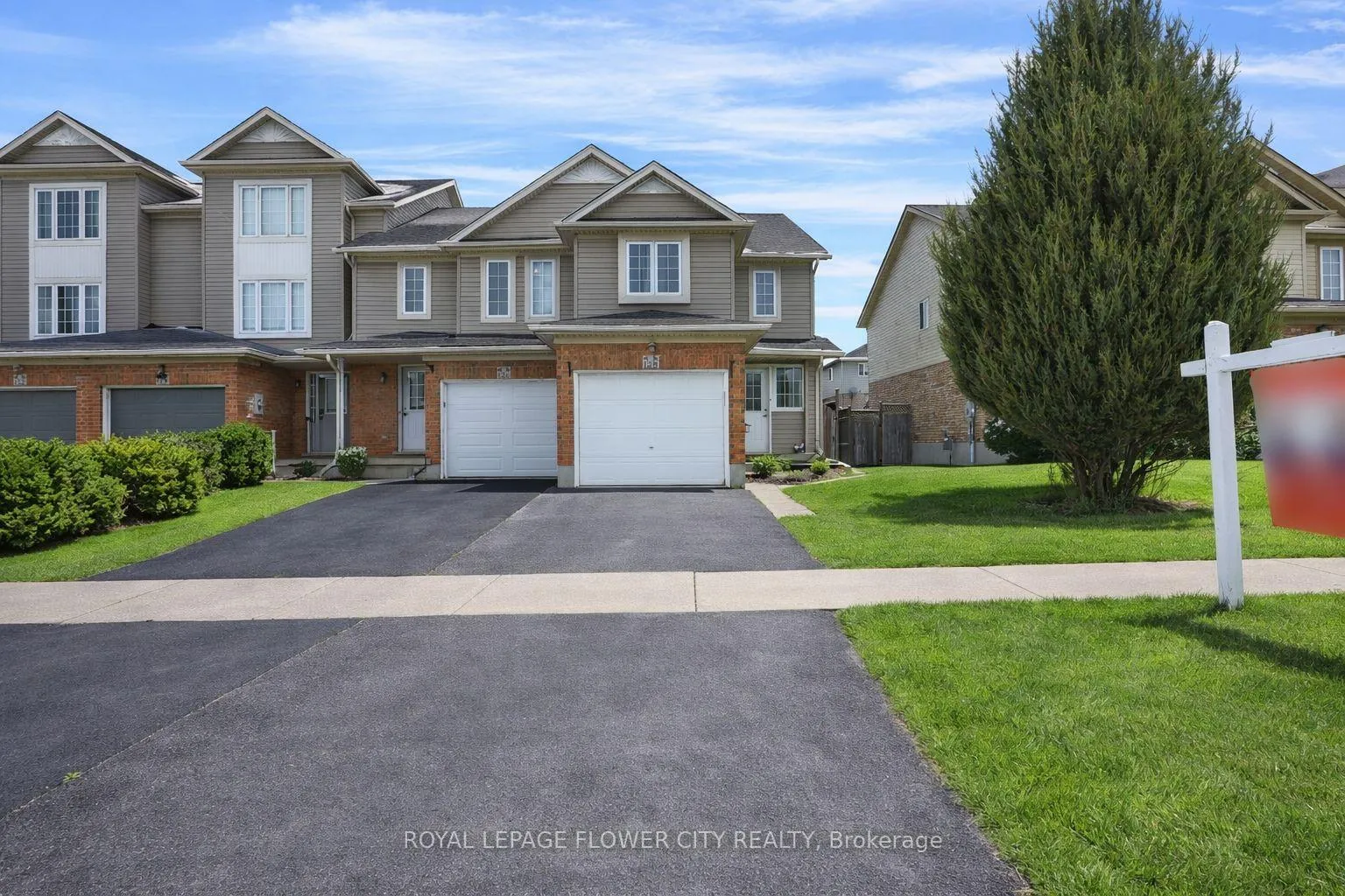 Photo 1 of 128 Donnenwerth Drive, Kitchener — HOMEH