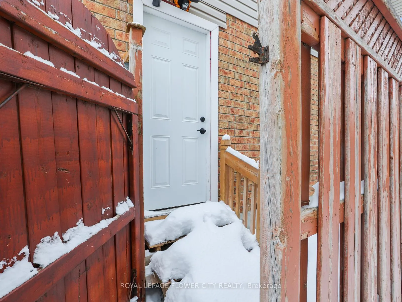 Photo 48 of 128 Donnenwerth Drive, Kitchener — HOMEH