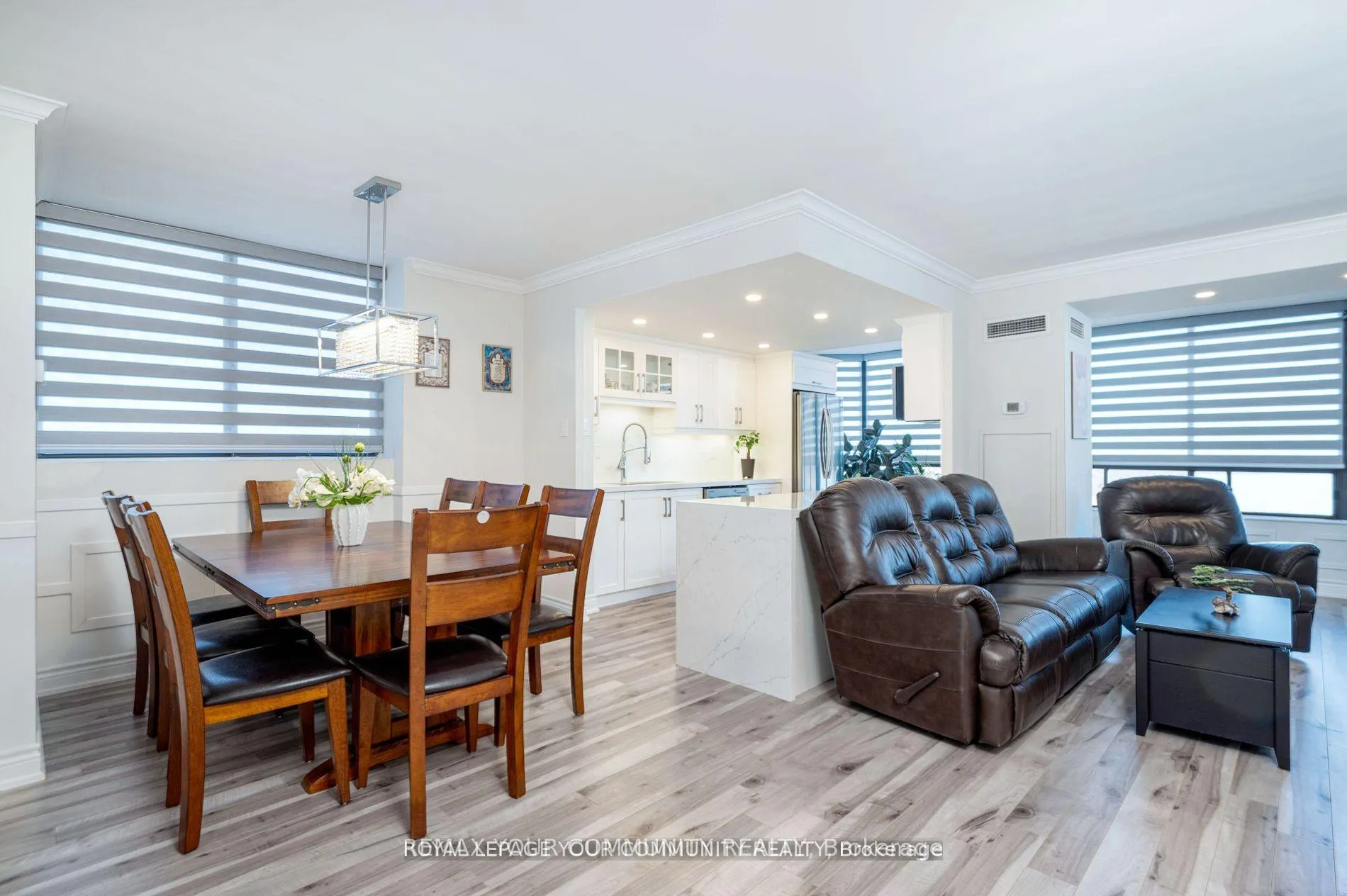 Photo 7 of Unit 1601, 7601 Bathurst Street, Vaughan, Crestwood-Springfarm-Yorkhill — HOMEH