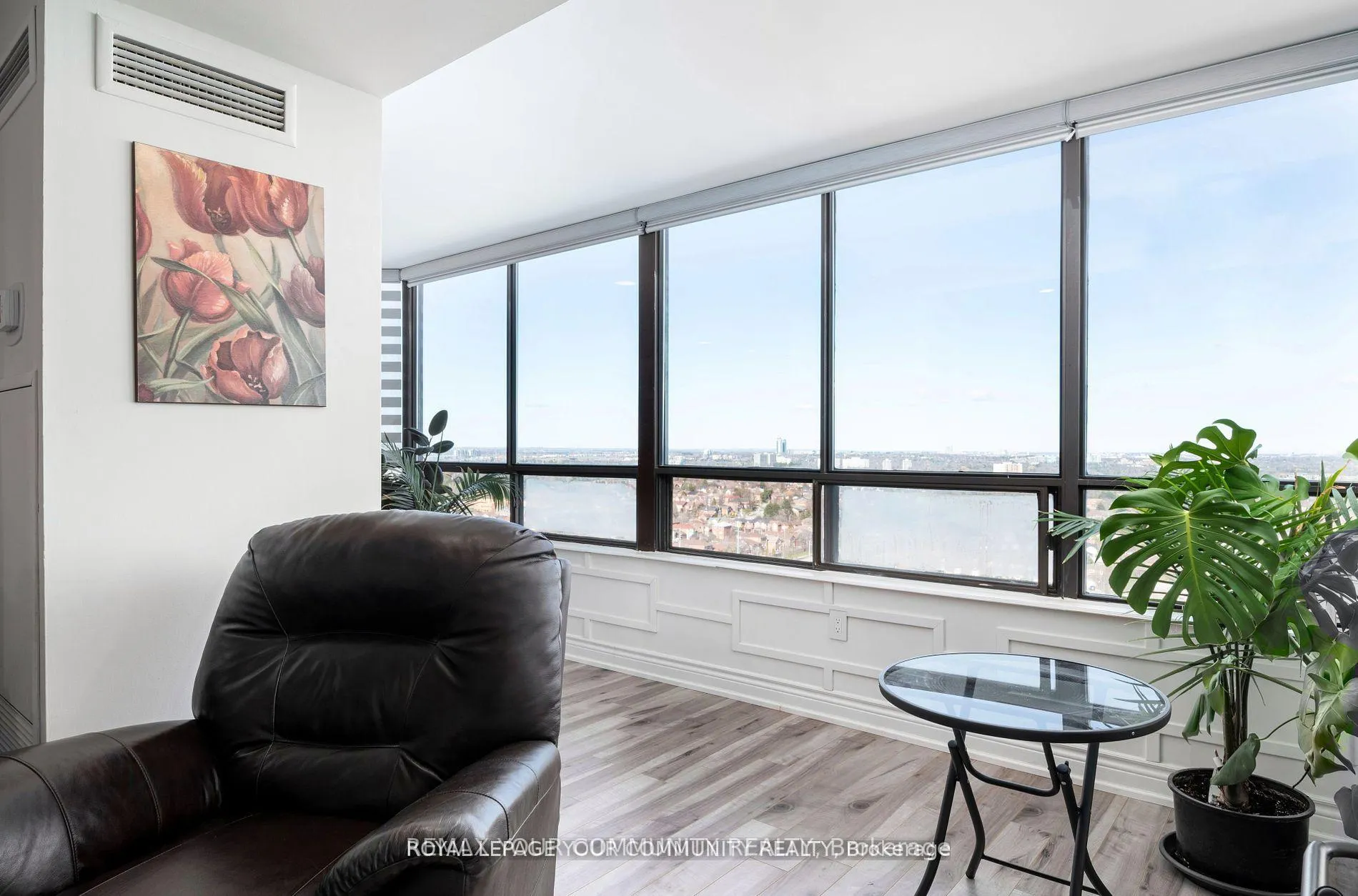 Photo 10 of Unit 1601, 7601 Bathurst Street, Vaughan, Crestwood-Springfarm-Yorkhill — HOMEH
