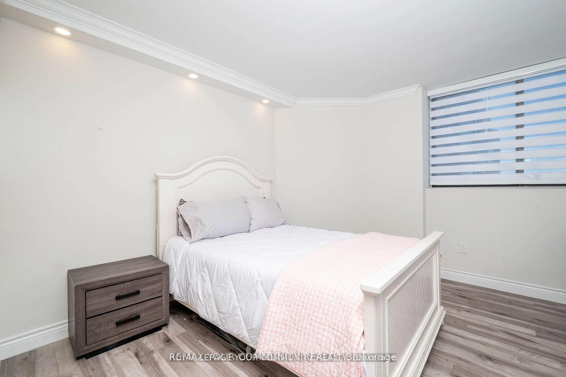 Photo 15 of Unit 1601, 7601 Bathurst Street, Vaughan, Crestwood-Springfarm-Yorkhill — HOMEH