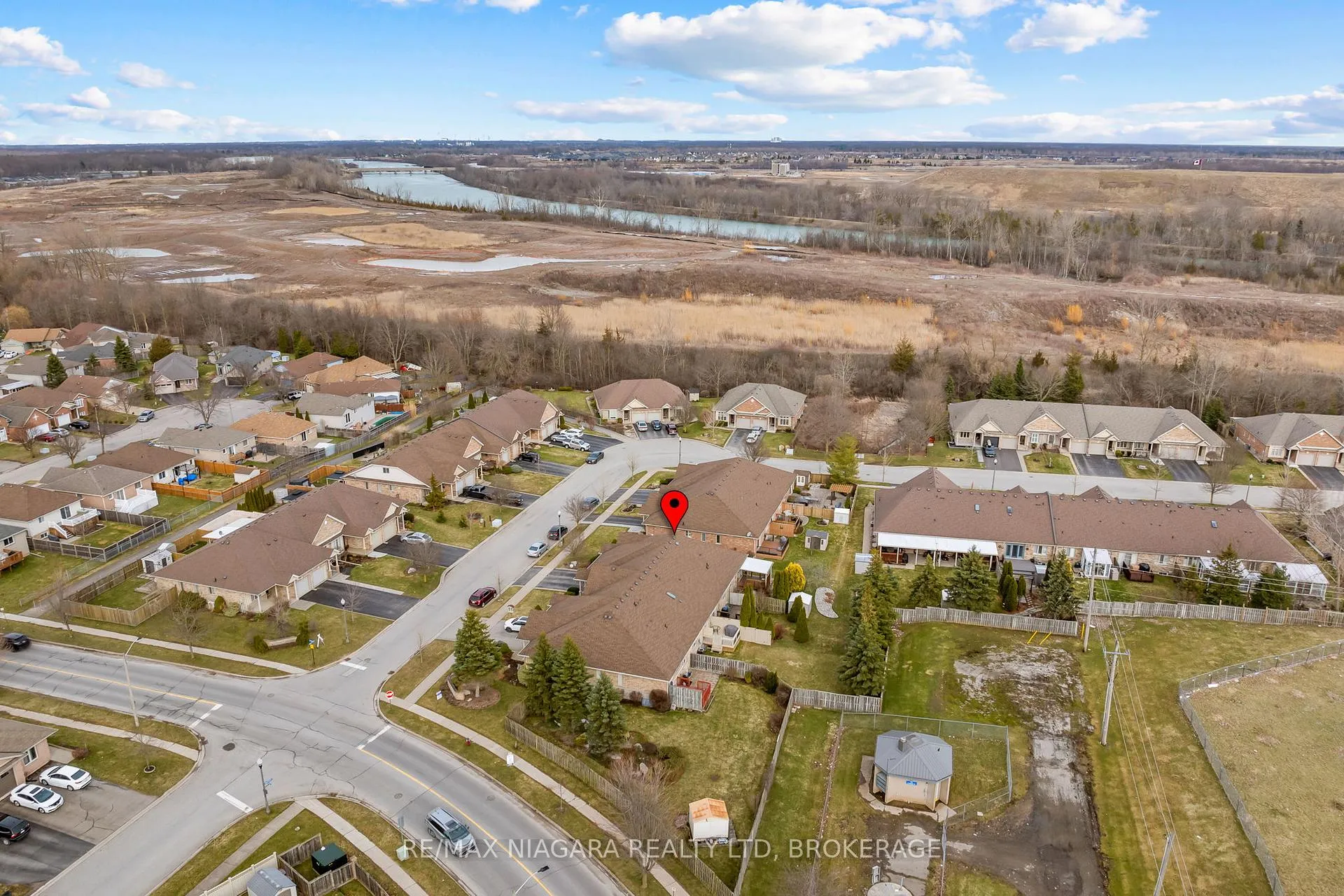 Photo 42 of 21 Willowlanding Court, Welland, N. Welland — HOMEH