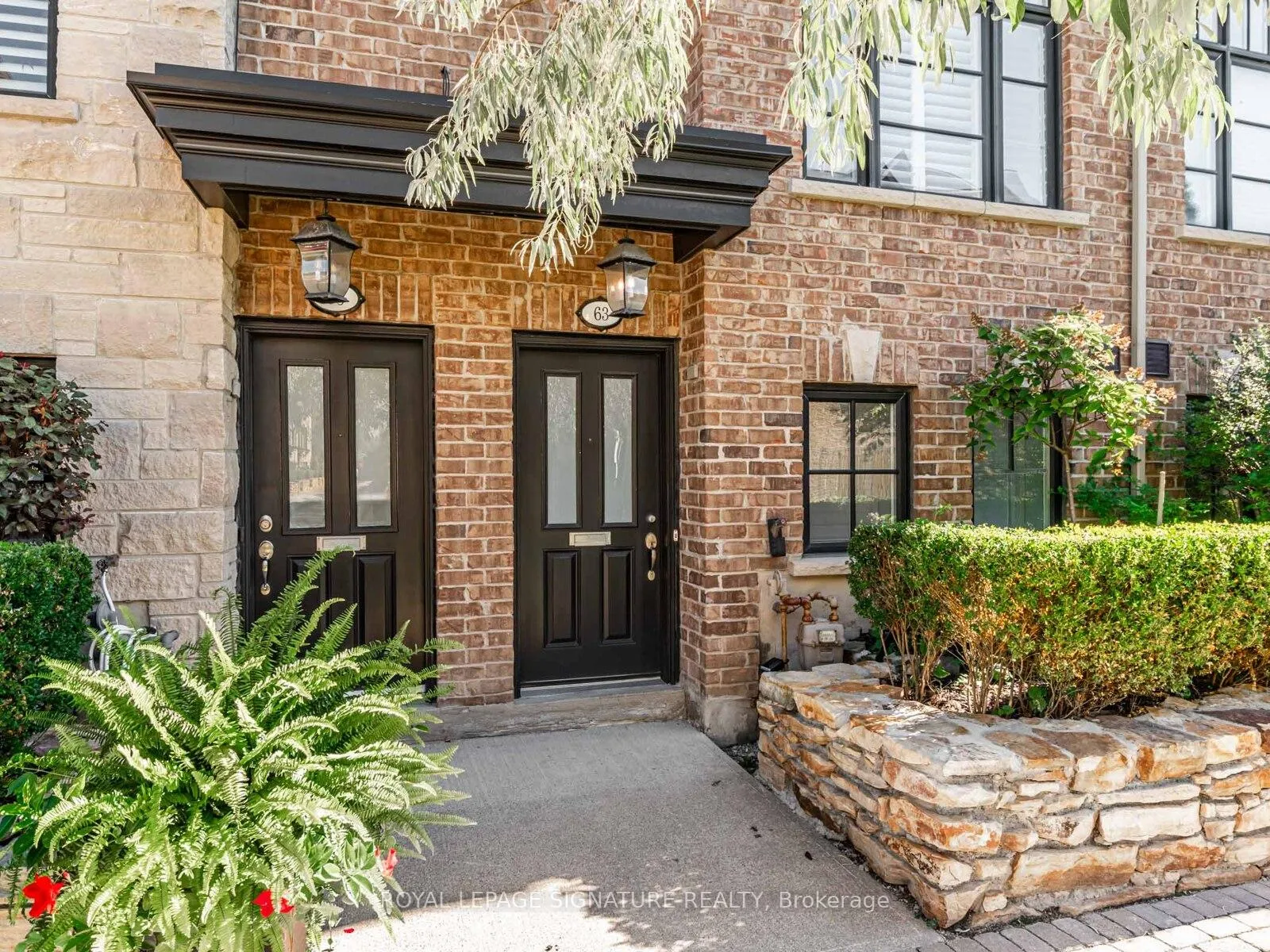 Photo 2 of 63 Ruby Lang Lane, Etobicoke, Mimico — HOMEH