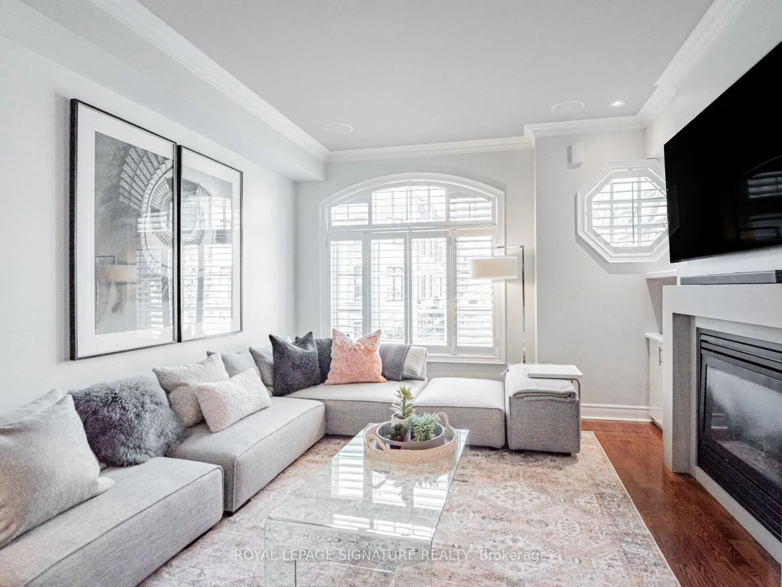 Photo 12 of 63 Ruby Lang Lane, Etobicoke, Mimico — HOMEH