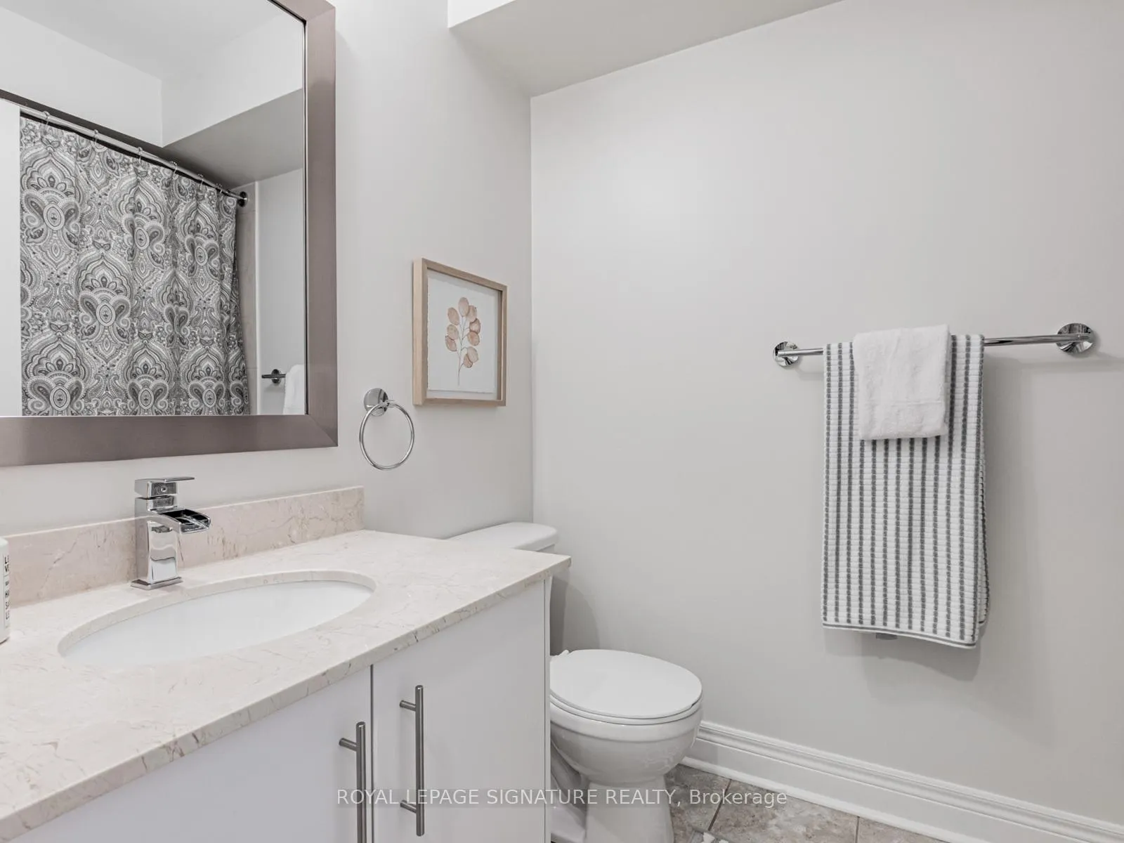 Photo 19 of 63 Ruby Lang Lane, Etobicoke, Mimico — HOMEH