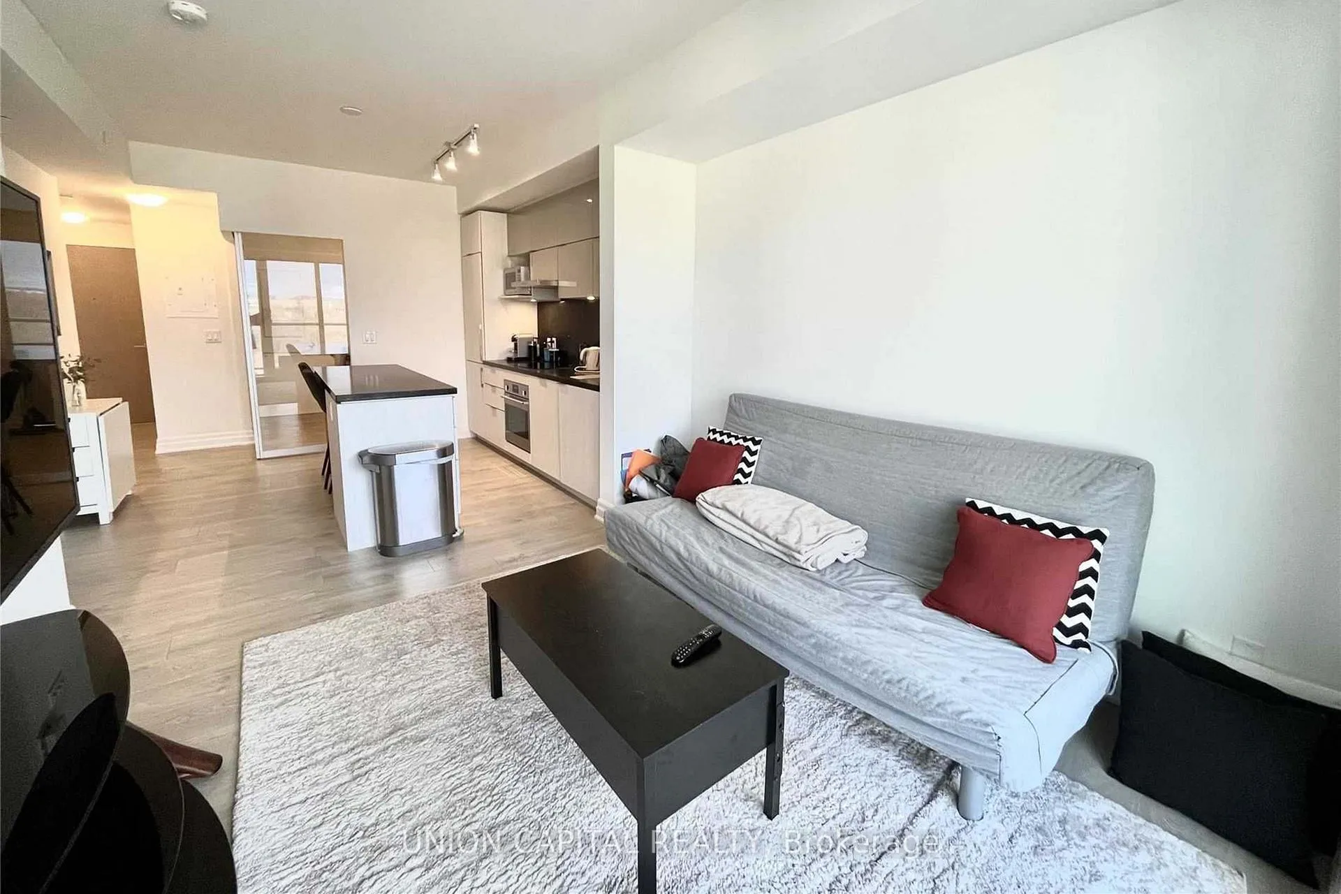 Photo 8 of Unit 503, 18 Rouge Valley Drive, Markham, Unionville — HOMEH
