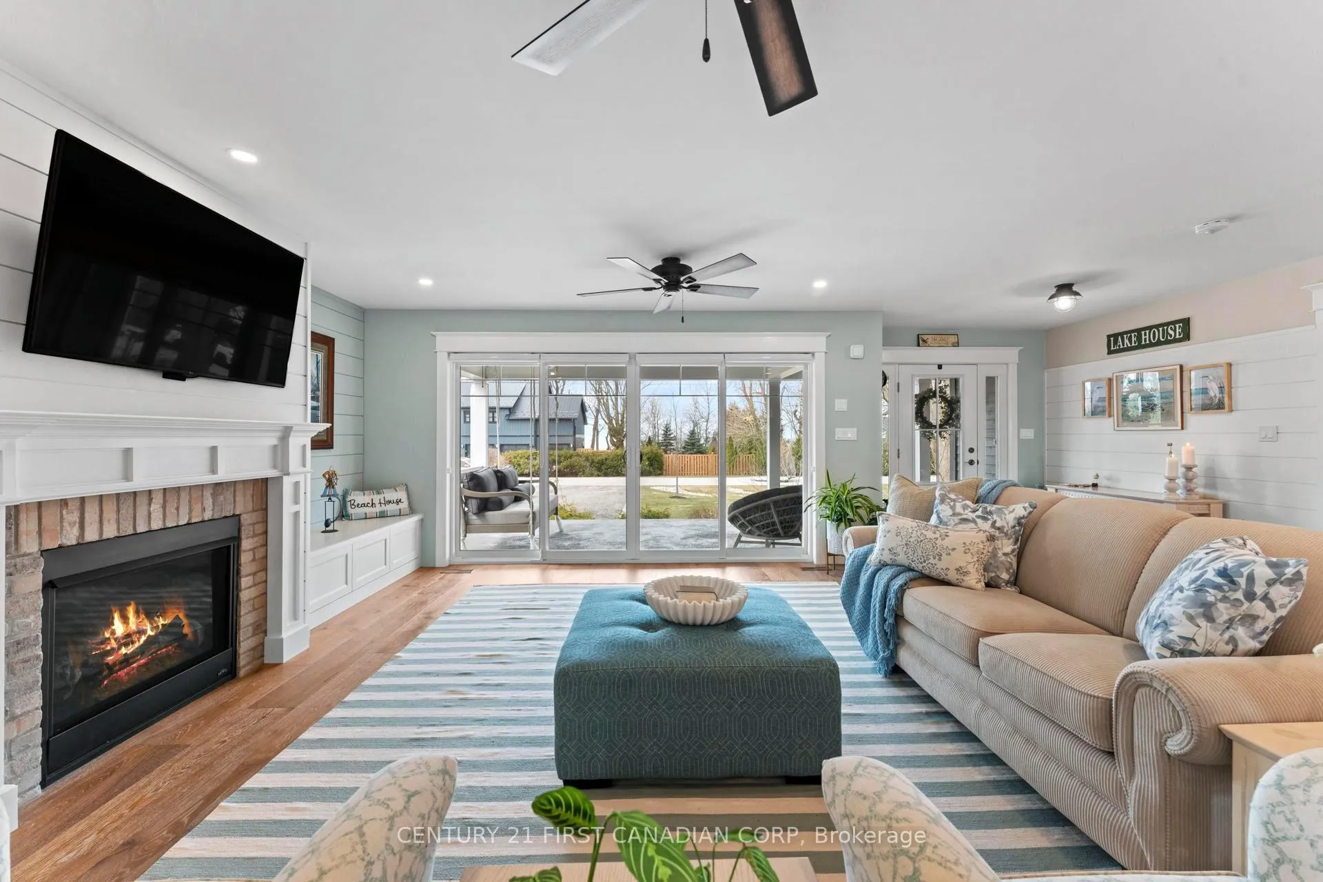 Photo 5 of 96 Tuyll Street, Bluewater, Bayfield — HOMEH