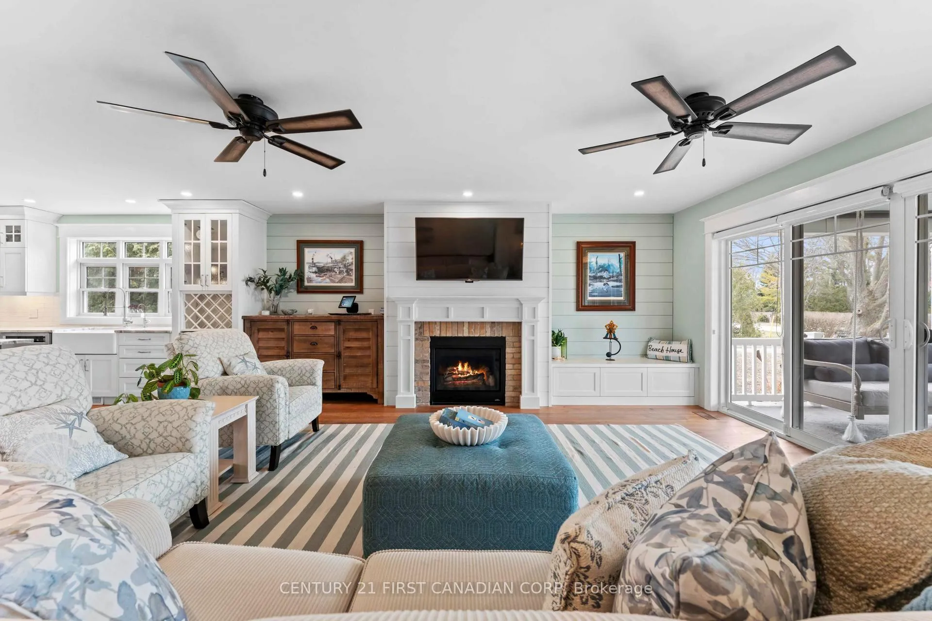 Photo 6 of 96 Tuyll Street, Bluewater, Bayfield — HOMEH
