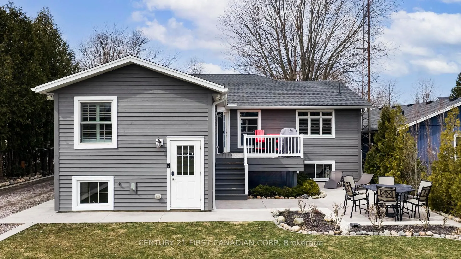 Photo 43 of 96 Tuyll Street, Bluewater, Bayfield — HOMEH
