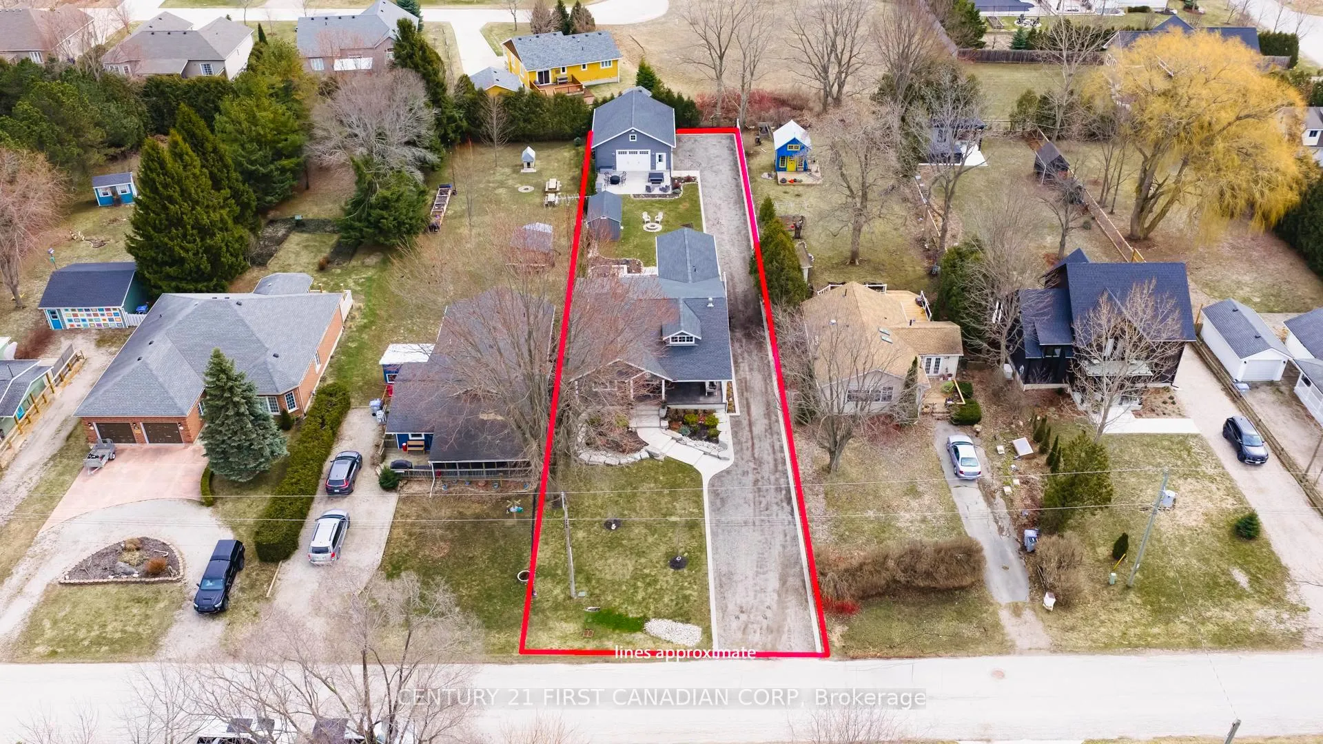 Photo 34 of 96 Tuyll Street, Bluewater, Bayfield — HOMEH