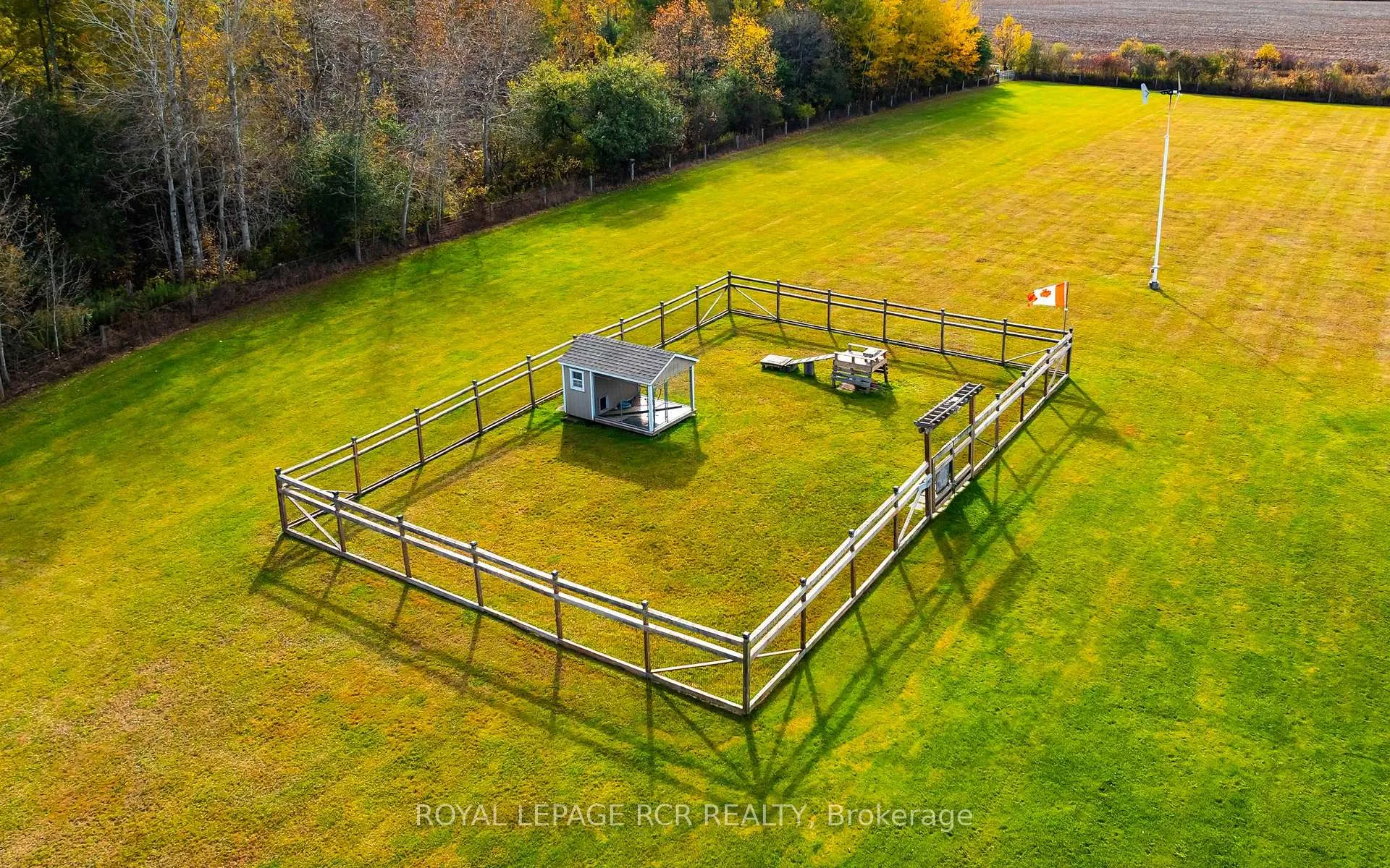 Photo 5 of 473516 County Rd 11, Amaranth, Rural Amaranth — HOMEH