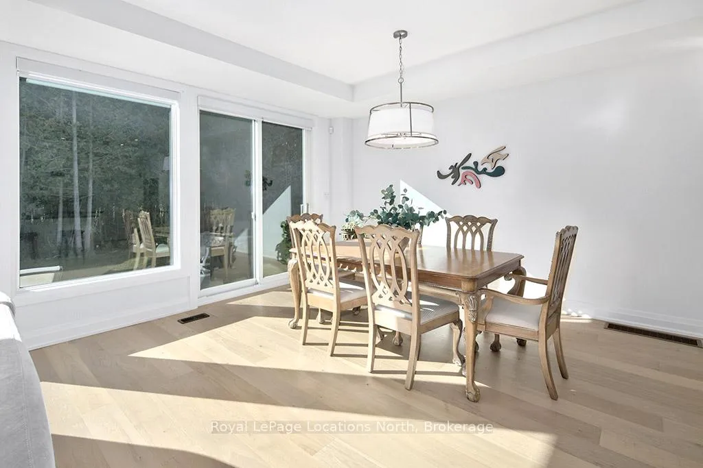 Photo 3 of Unit 4, 134 Landry Lane, Blue Mountains — HOMEH