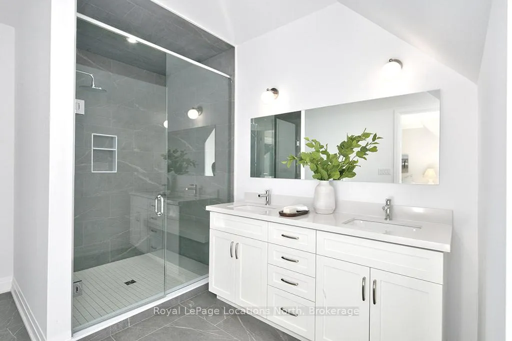 Photo 8 of Unit 4, 134 Landry Lane, Blue Mountains — HOMEH
