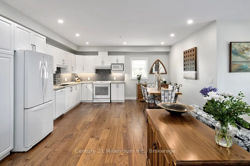Photo 5 of Unit 302, 91 Raglan Street, Collingwood — HOMEH