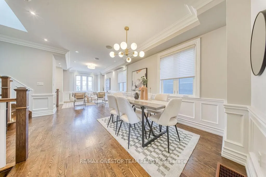 Photo 10 of 51 Jedburgh Road, Toronto, Lawrence Park North — HOMEH