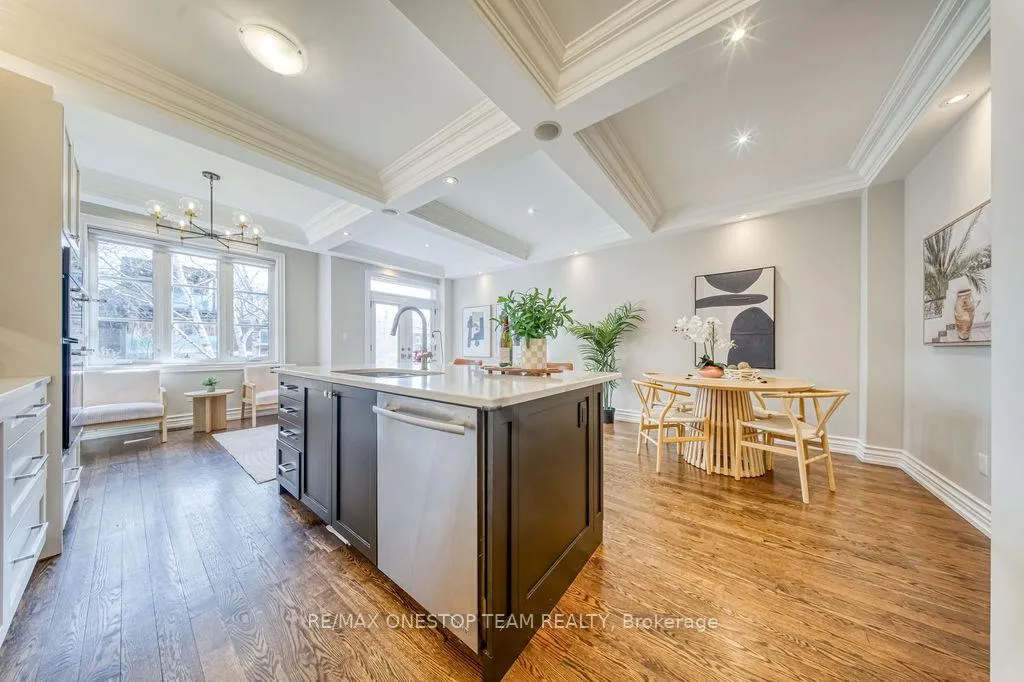 Photo 17 of 51 Jedburgh Road, Toronto, Lawrence Park North — HOMEH