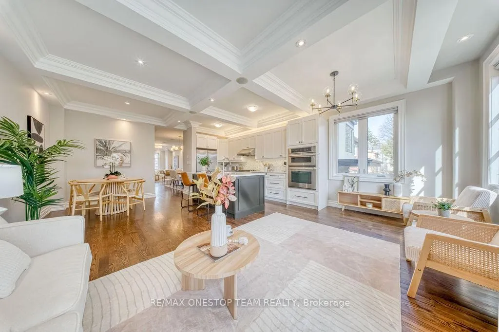 Photo 20 of 51 Jedburgh Road, Toronto, Lawrence Park North — HOMEH