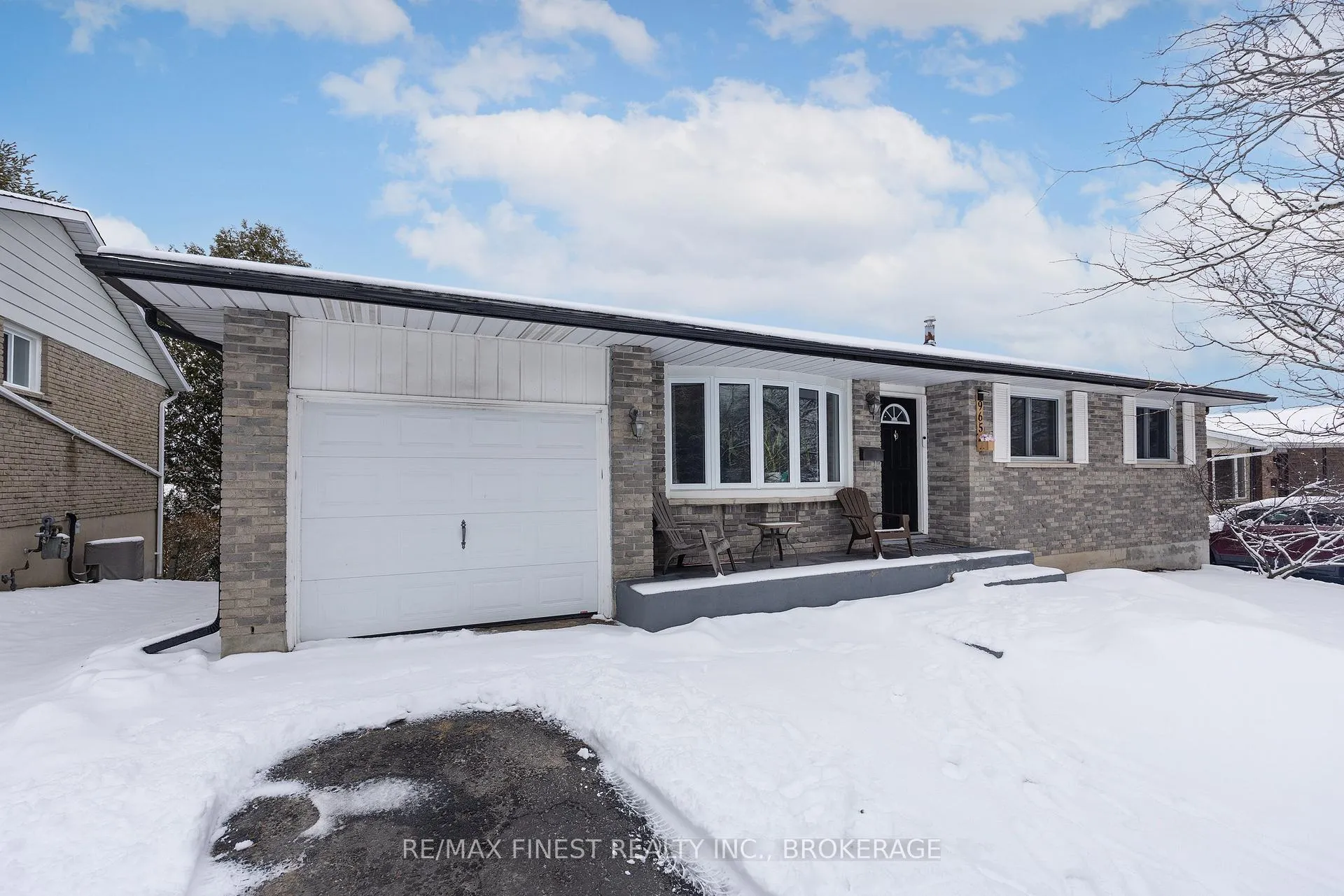 Photo 4 of 965 Lincoln Drive, Kingston, South of Taylor-Kidd Blvd — HOMEH