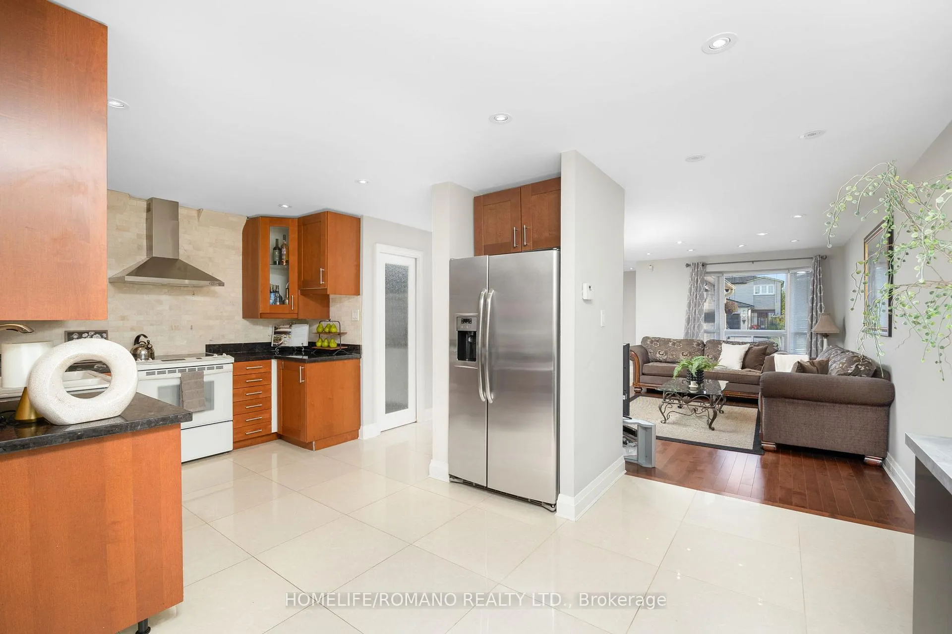 Photo 1 of 36 Brougham Drive, Vaughan, East Woodbridge — HOMEH