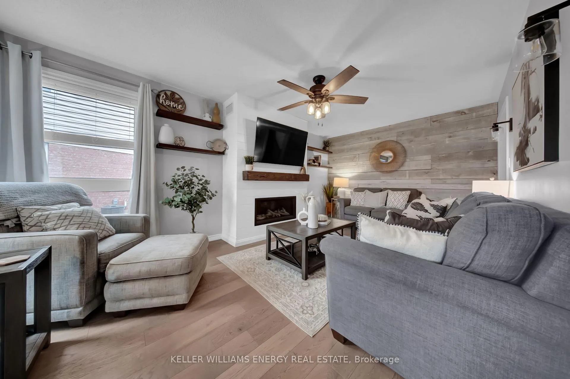 Photo 15 of 20 Hearthstone Crescent, Clarington, Courtice — HOMEH