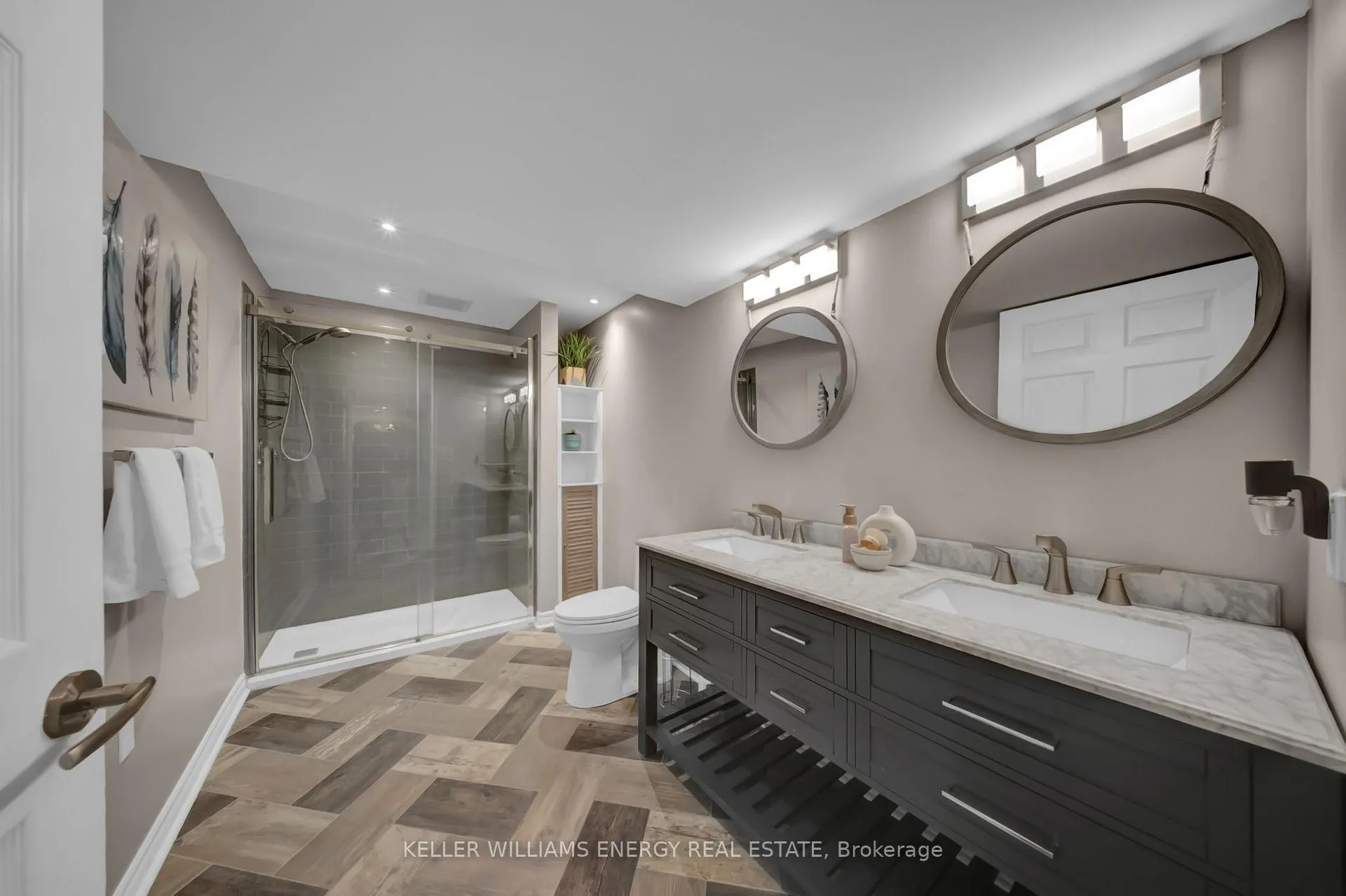Photo 40 of 20 Hearthstone Crescent, Clarington, Courtice — HOMEH