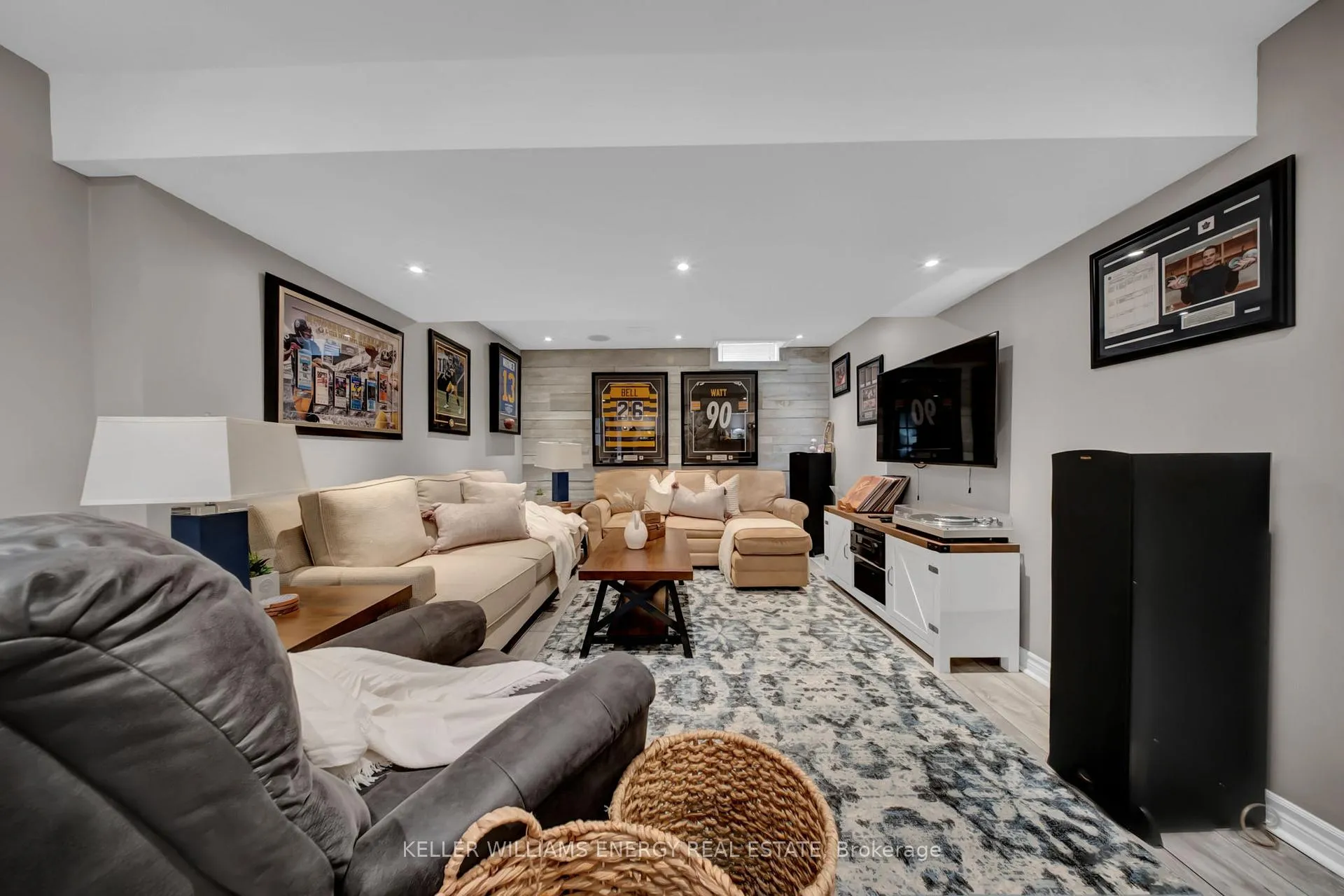 Photo 43 of 20 Hearthstone Crescent, Clarington, Courtice — HOMEH