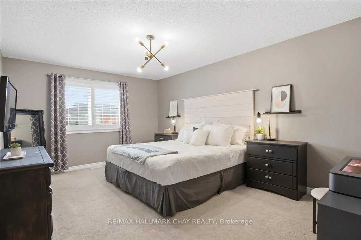 Photo 10 of Unit 12, 53 Ferndale Drive S, Barrie, Ardagh — HOMEH