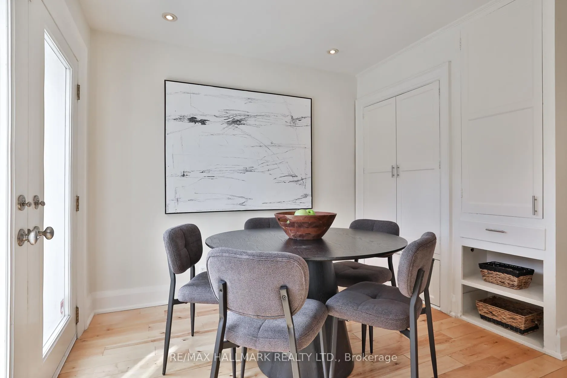 Photo 12 of 121 Castlewood Road, Toronto, Lawrence Park South — HOMEH