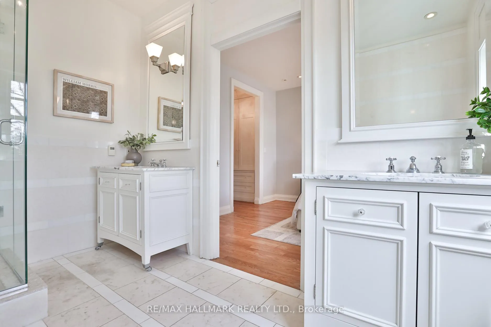 Photo 19 of 121 Castlewood Road, Toronto, Lawrence Park South — HOMEH