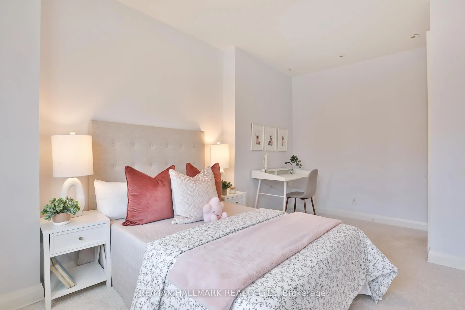Photo 24 of 121 Castlewood Road, Toronto, Lawrence Park South — HOMEH