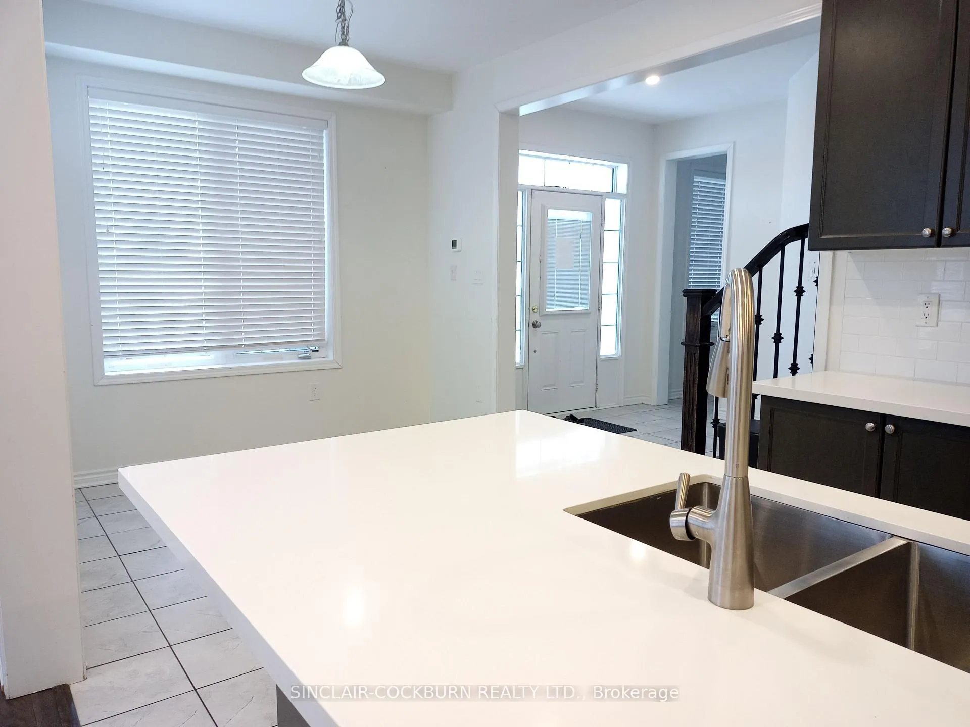 Photo 8 of 4 Redfern Street, Brampton, Northwest Brampton — HOMEH