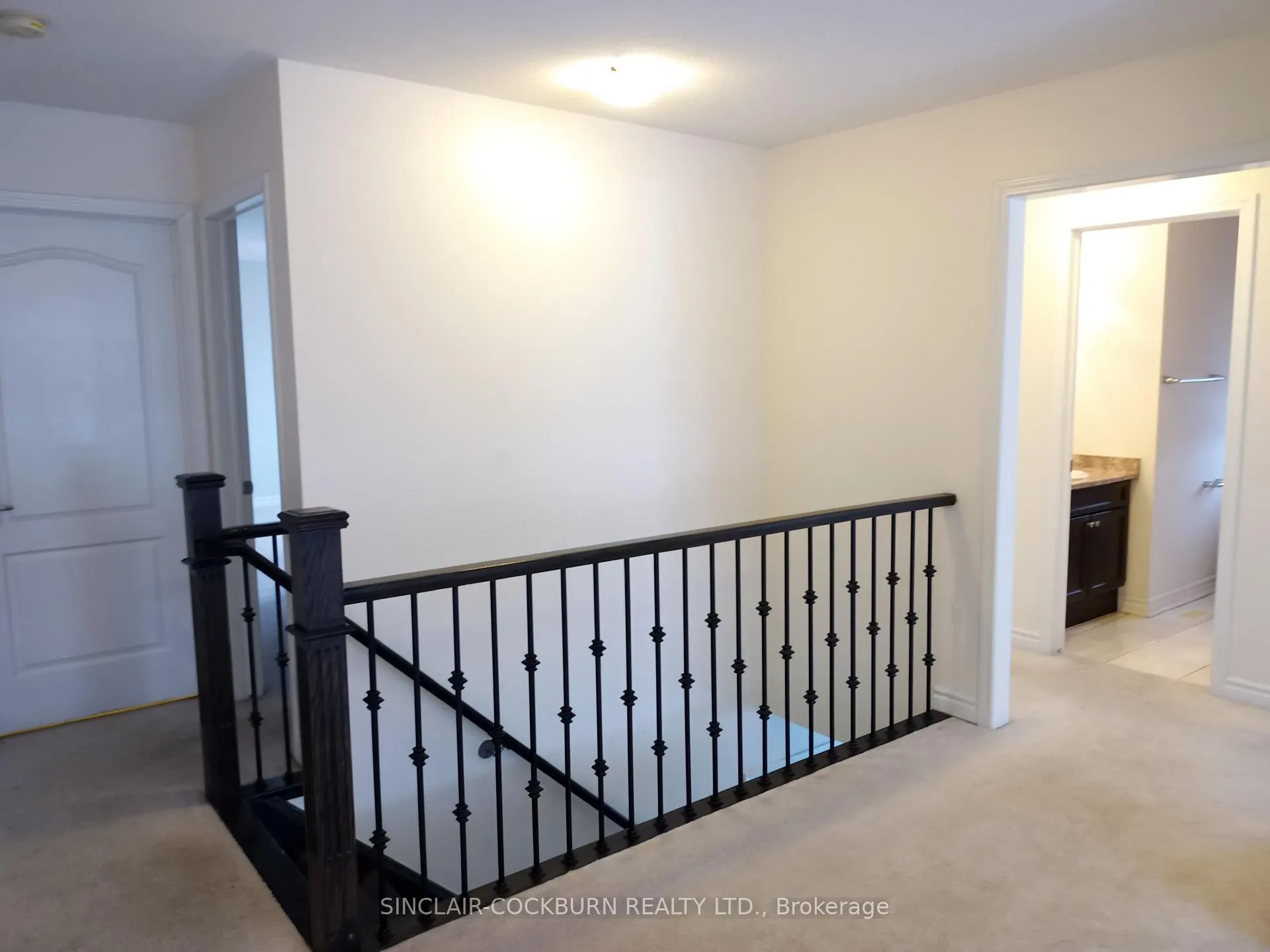 Photo 9 of 4 Redfern Street, Brampton, Northwest Brampton — HOMEH