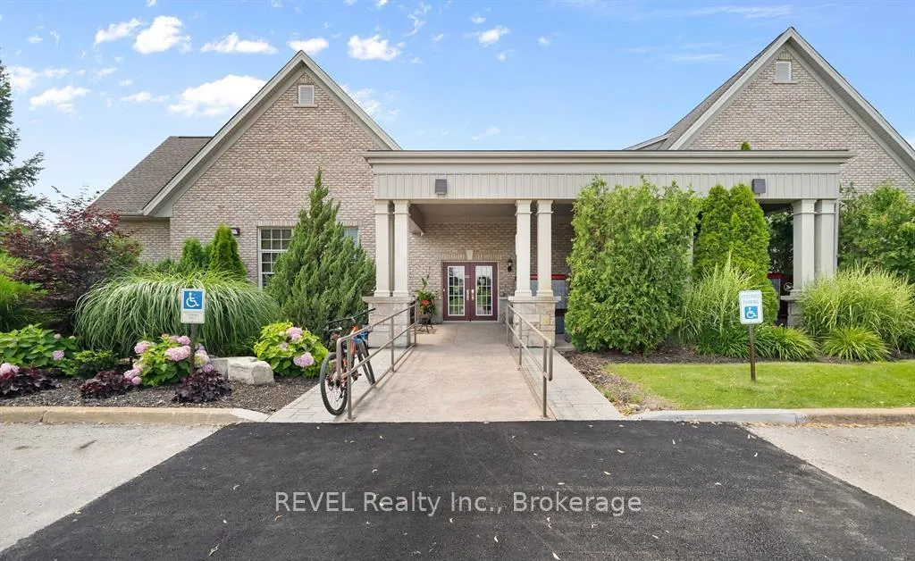 Photo 41 of 120 Carrick Trail, Welland, Hwy 406/Welland — HOMEH