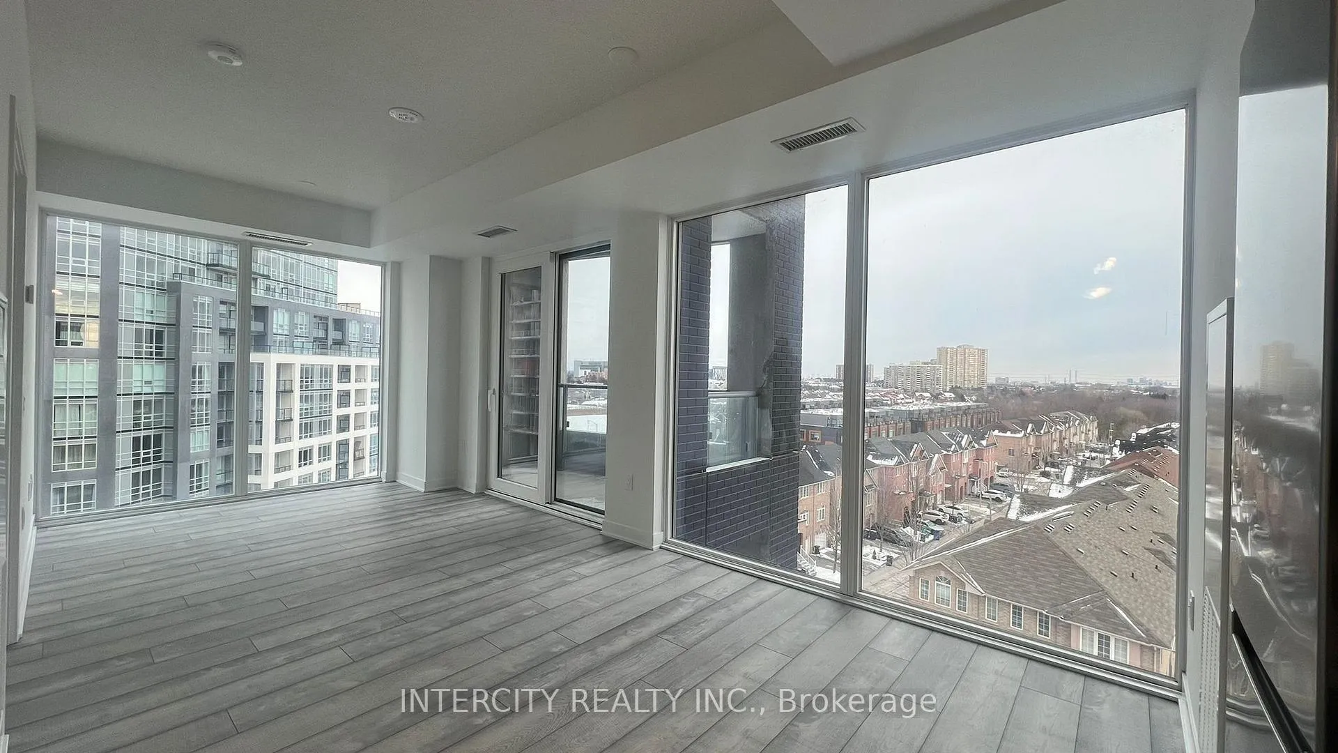 Photo 14 of Unit 606, 260 Malta Avenue, Brampton, Fletcher's Creek South — HOMEH