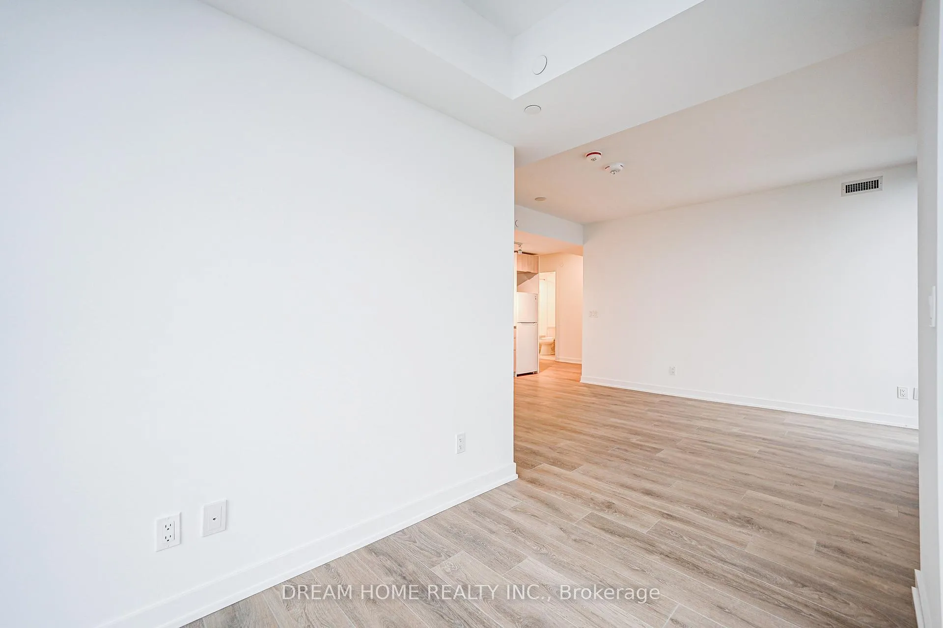 Photo 13 of Unit 4005, 501 Yonge Street, Toronto, Church-Yonge Corridor — HOMEH