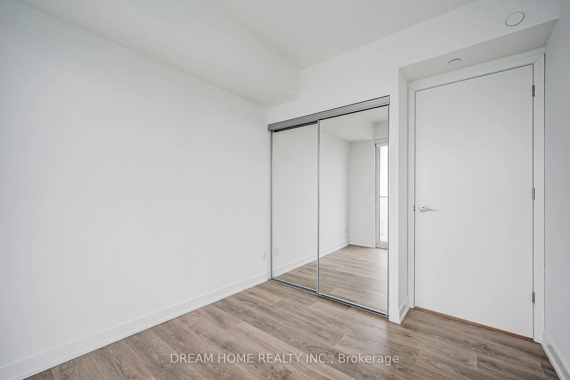 Photo 21 of Unit 4005, 501 Yonge Street, Toronto, Church-Yonge Corridor — HOMEH