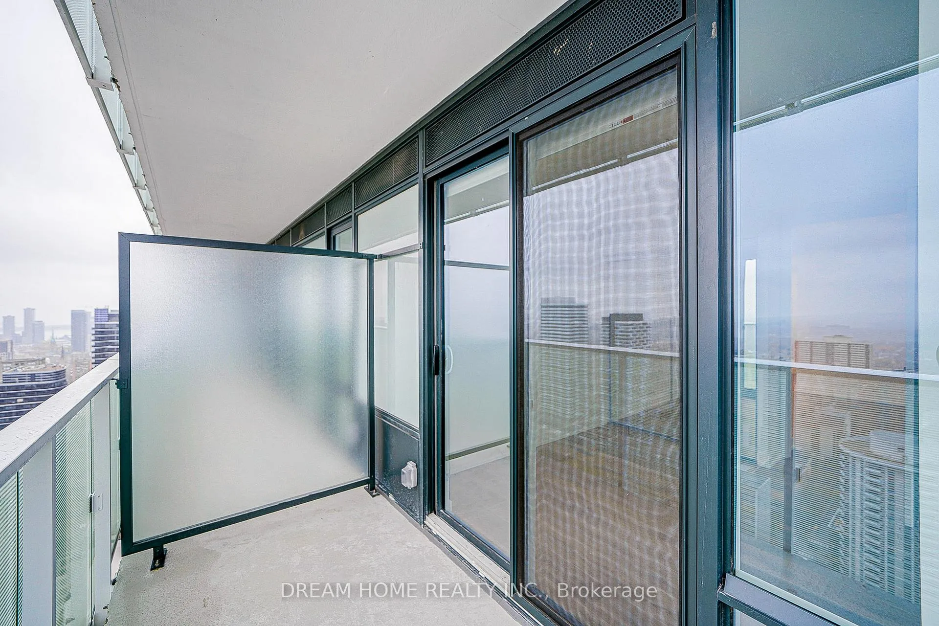 Photo 26 of Unit 4005, 501 Yonge Street, Toronto, Church-Yonge Corridor — HOMEH