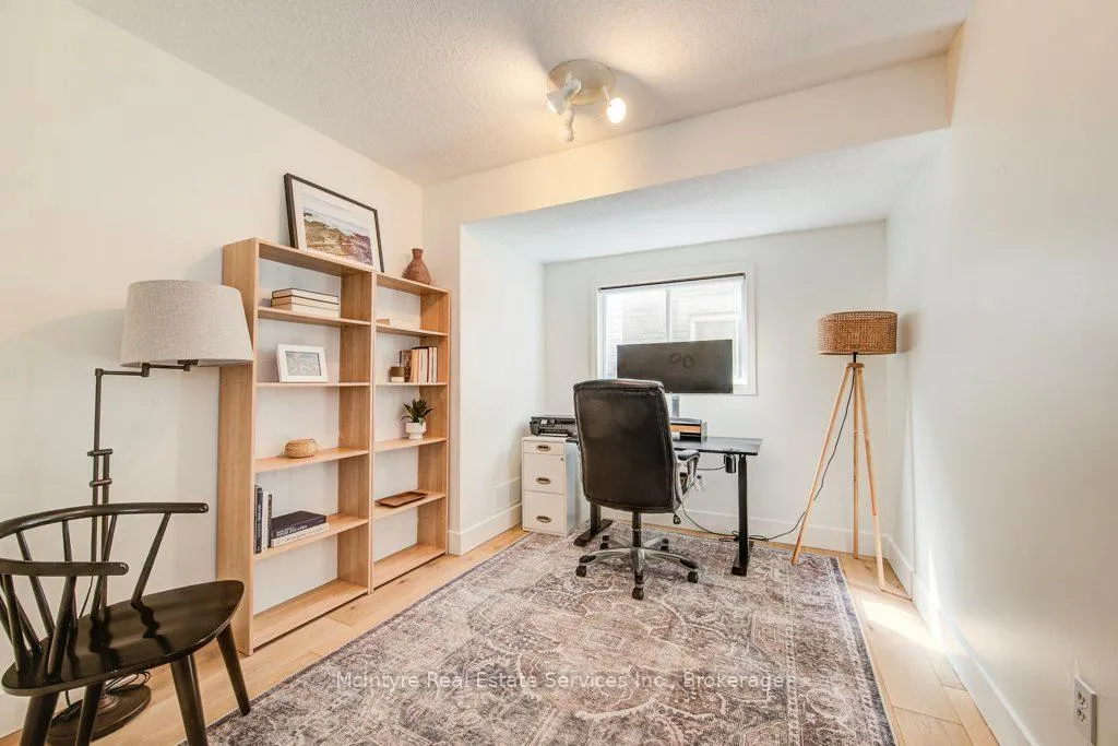 Photo 6 of 91 Glencliffe Court, Kitchener — HOMEH